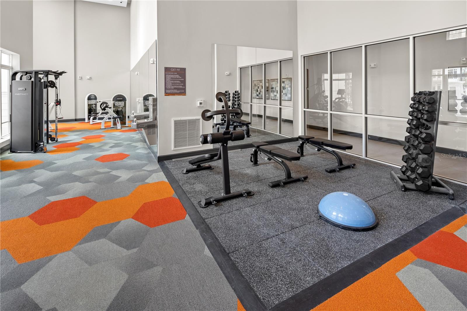 5256 INTERNATIONAL DR #C2, ORLANDO, FL, 32819