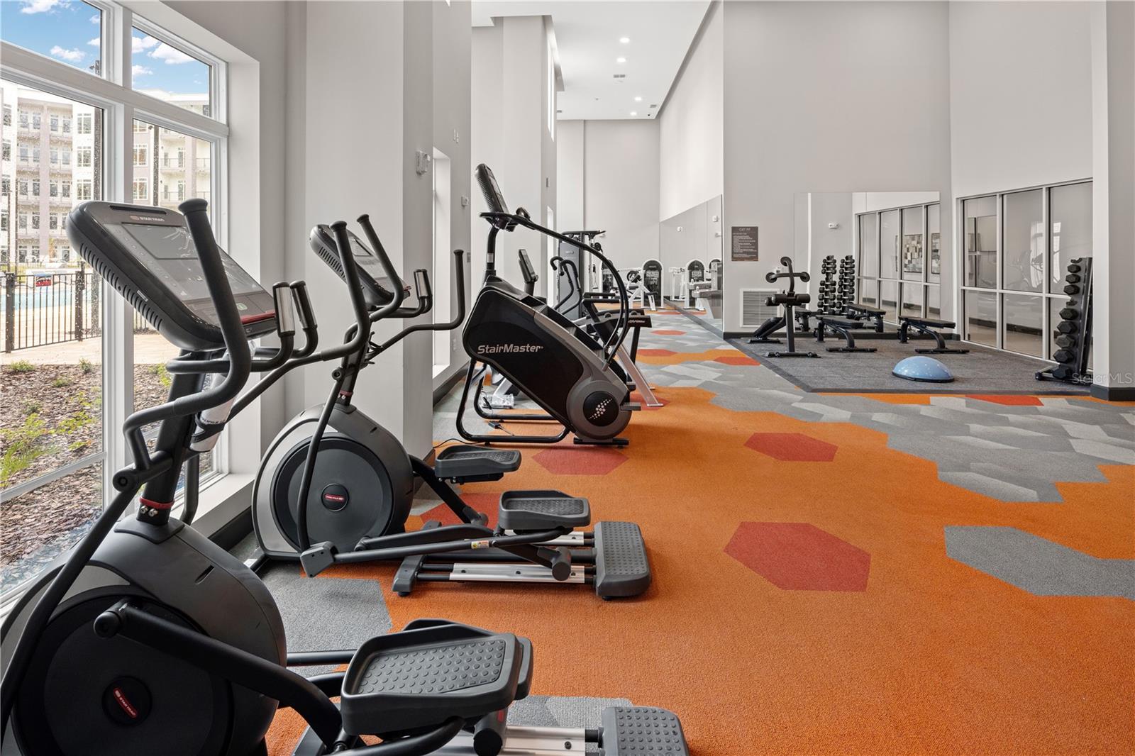 5256 INTERNATIONAL DR #C2, ORLANDO, FL, 32819