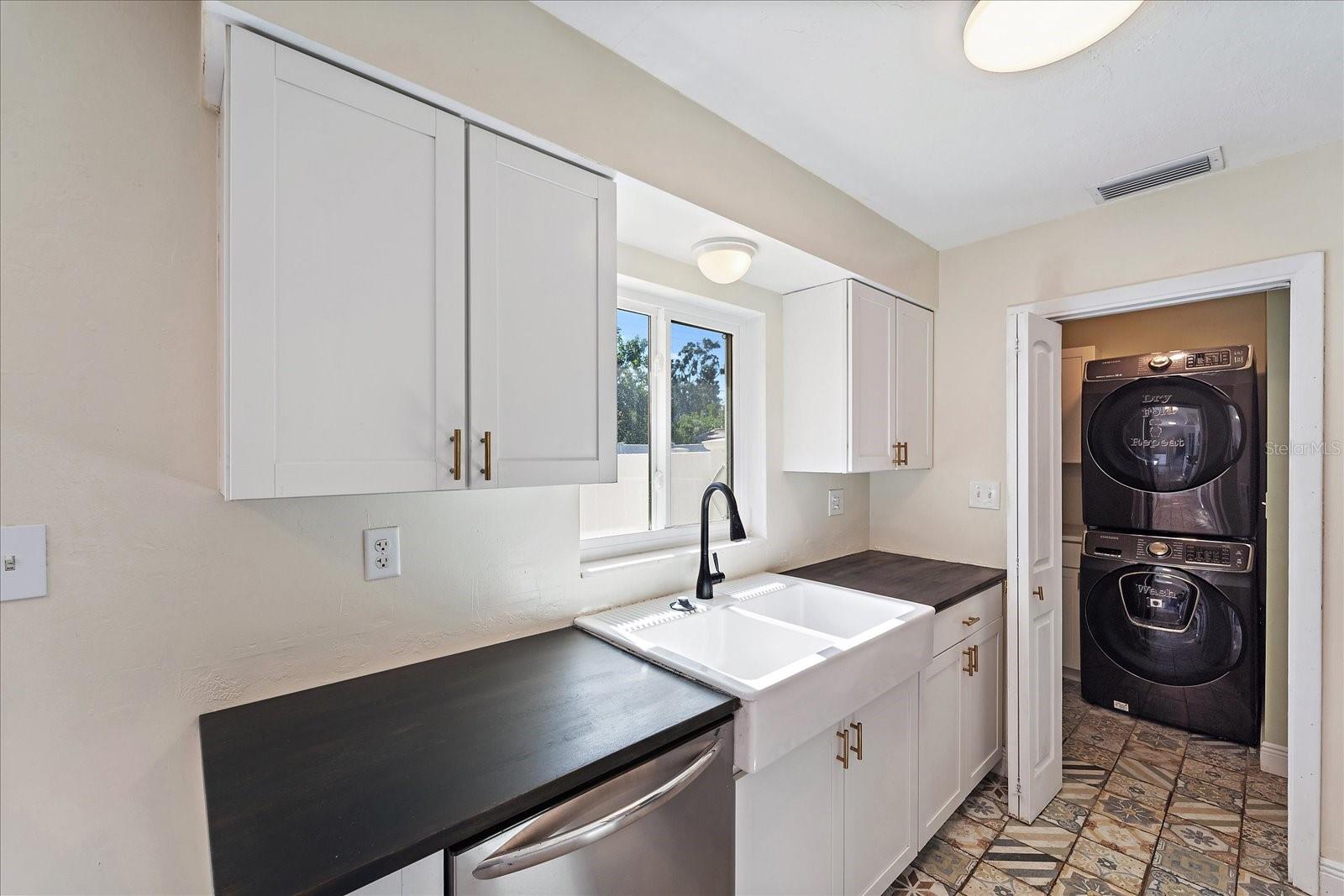 3647 BALI DR, SARASOTA, FL, 34232