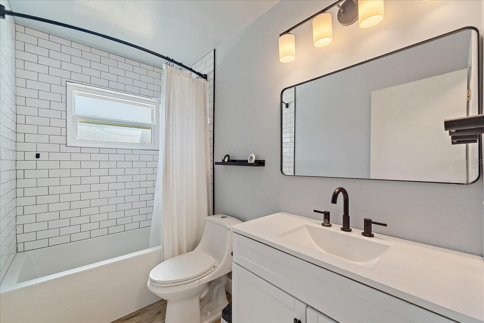 3647 BALI DR, SARASOTA, FL, 34232