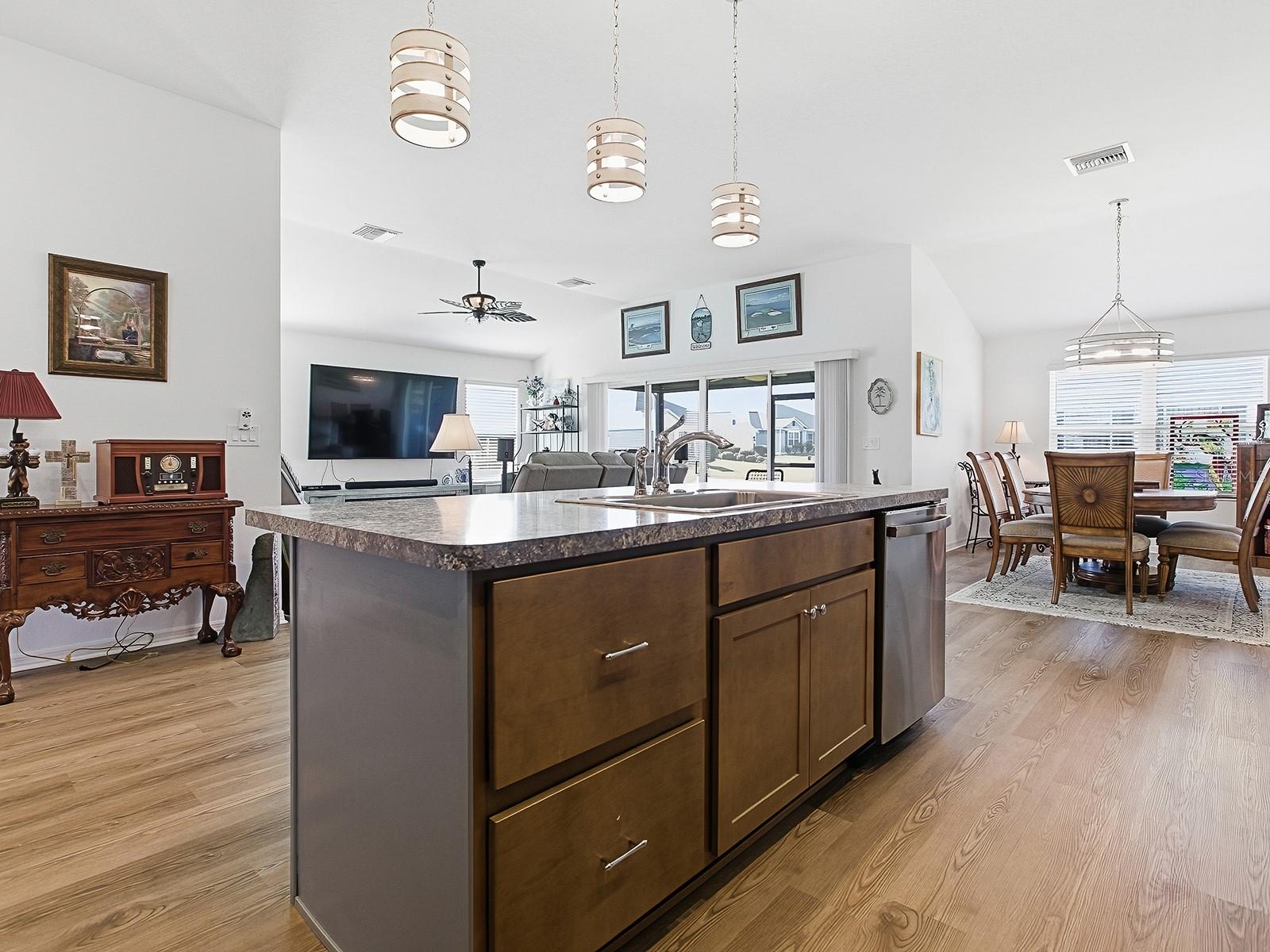 11200 SE MIDORA TER NW, OXFORD, FL, 34484