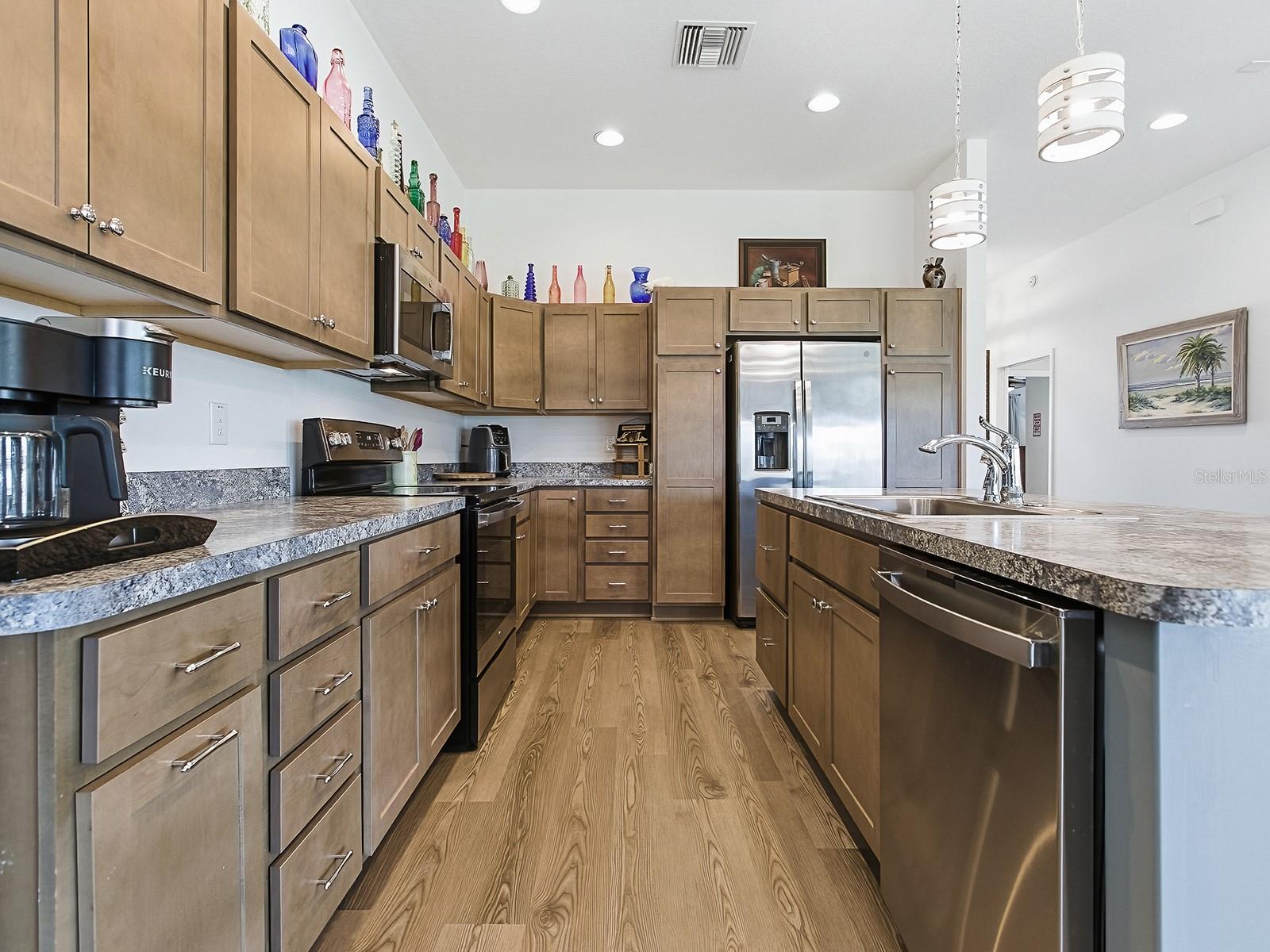 11200 SE MIDORA TER NW, OXFORD, FL, 34484