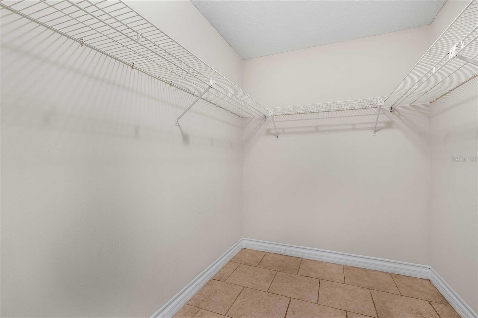 981 N FOXRUN TER, INVERNESS, FL, 34453