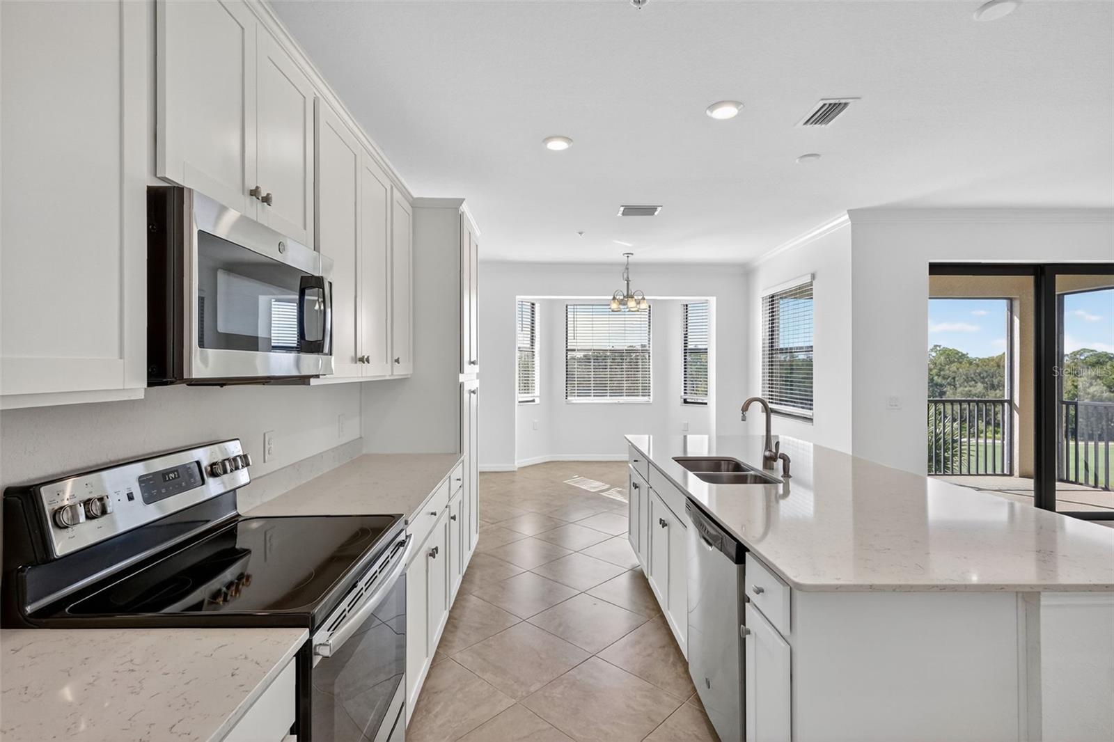 17520 GAWTHROP DR #405, BRADENTON, FL, 34211