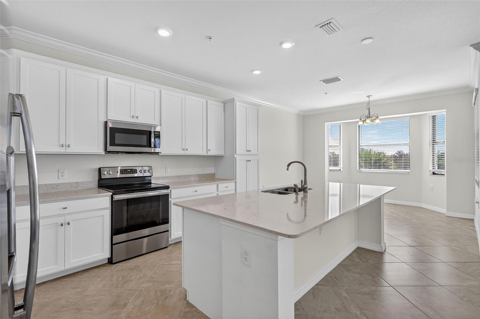 17520 GAWTHROP DR #405, BRADENTON, FL, 34211