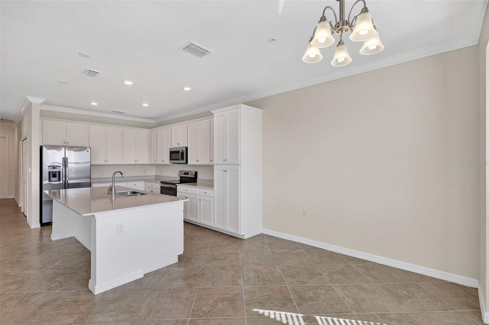 17520 GAWTHROP DR #405, BRADENTON, FL, 34211