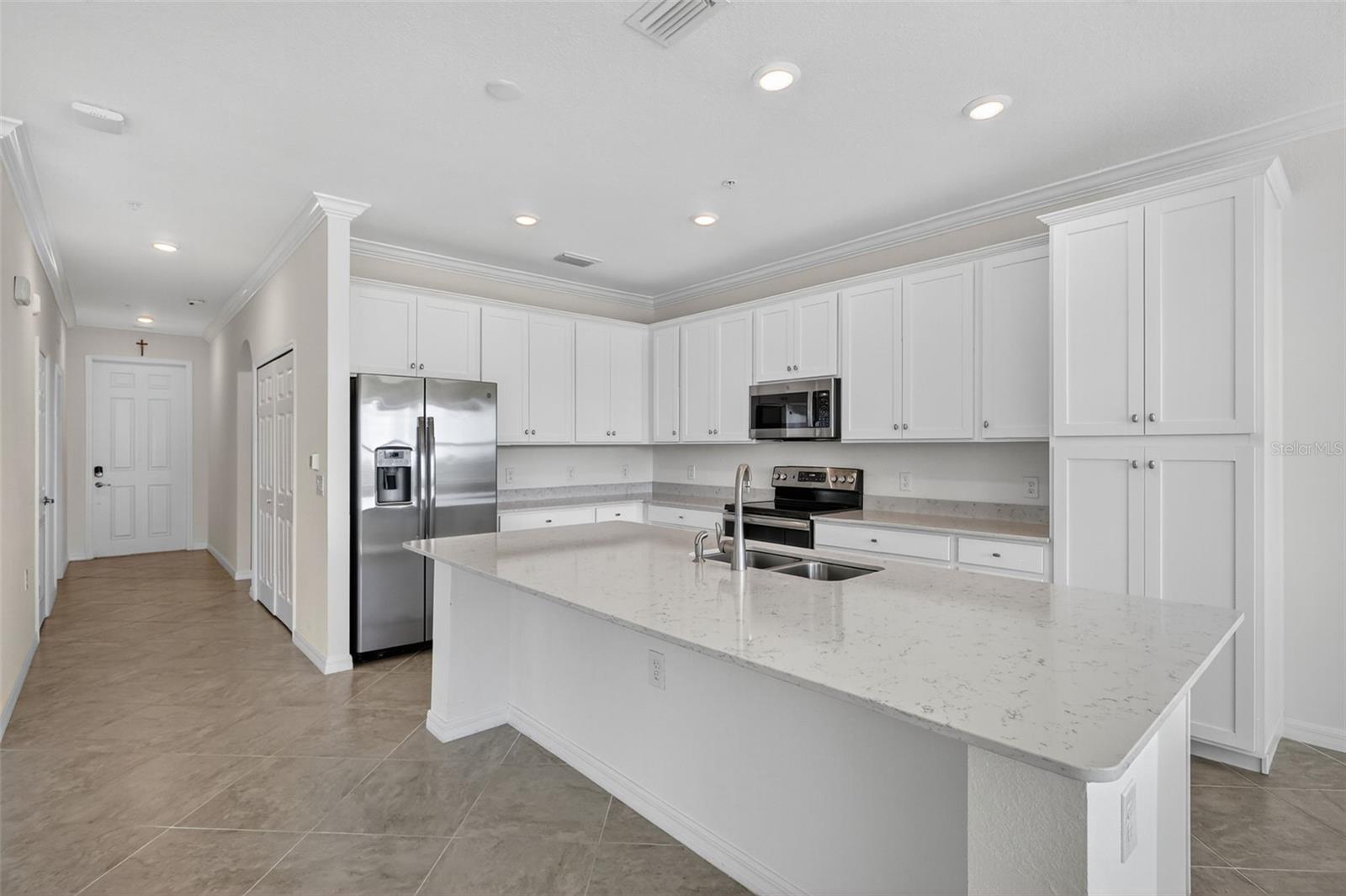 17520 GAWTHROP DR #405, BRADENTON, FL, 34211