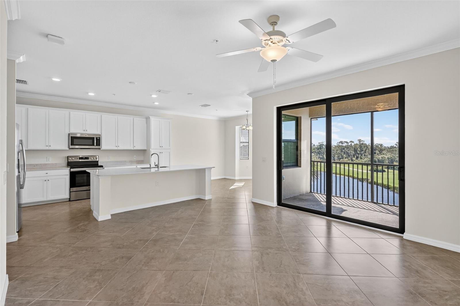 17520 GAWTHROP DR #405, BRADENTON, FL, 34211