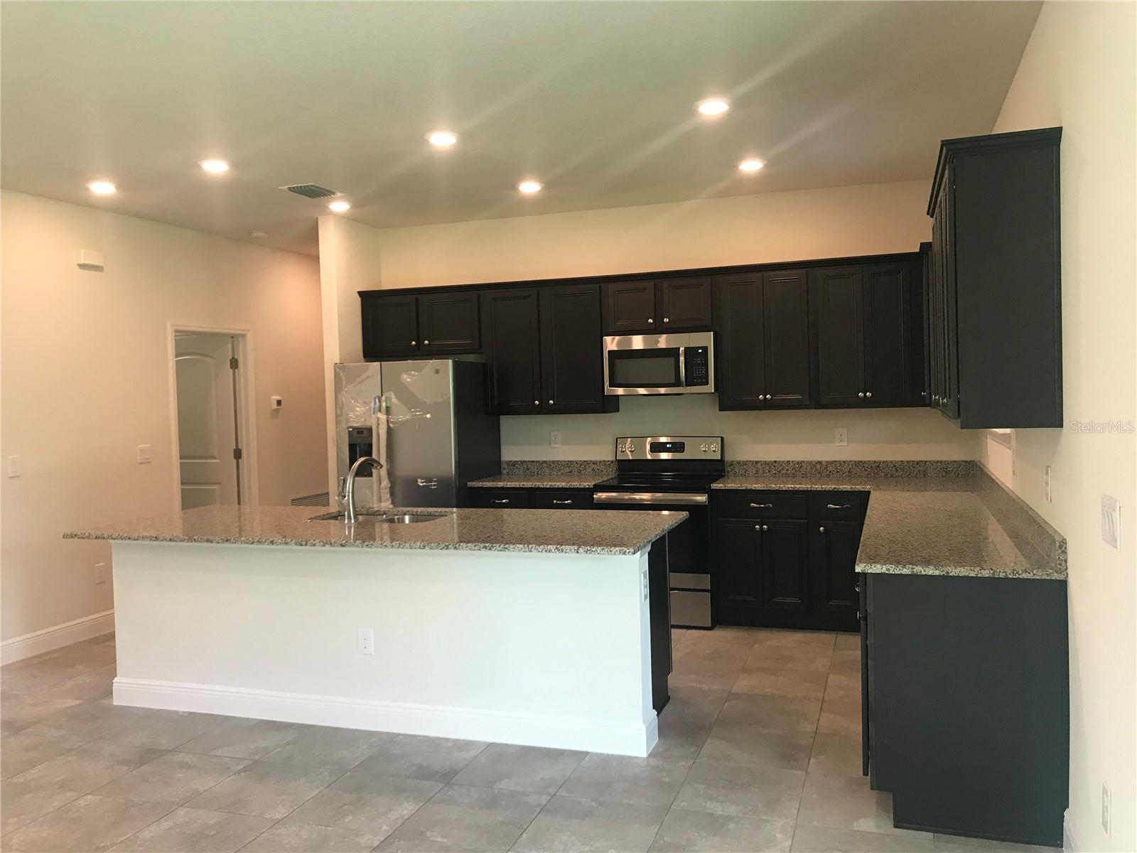 3044 S HABERLAND BLVD, NORTH PORT, FL, 34288