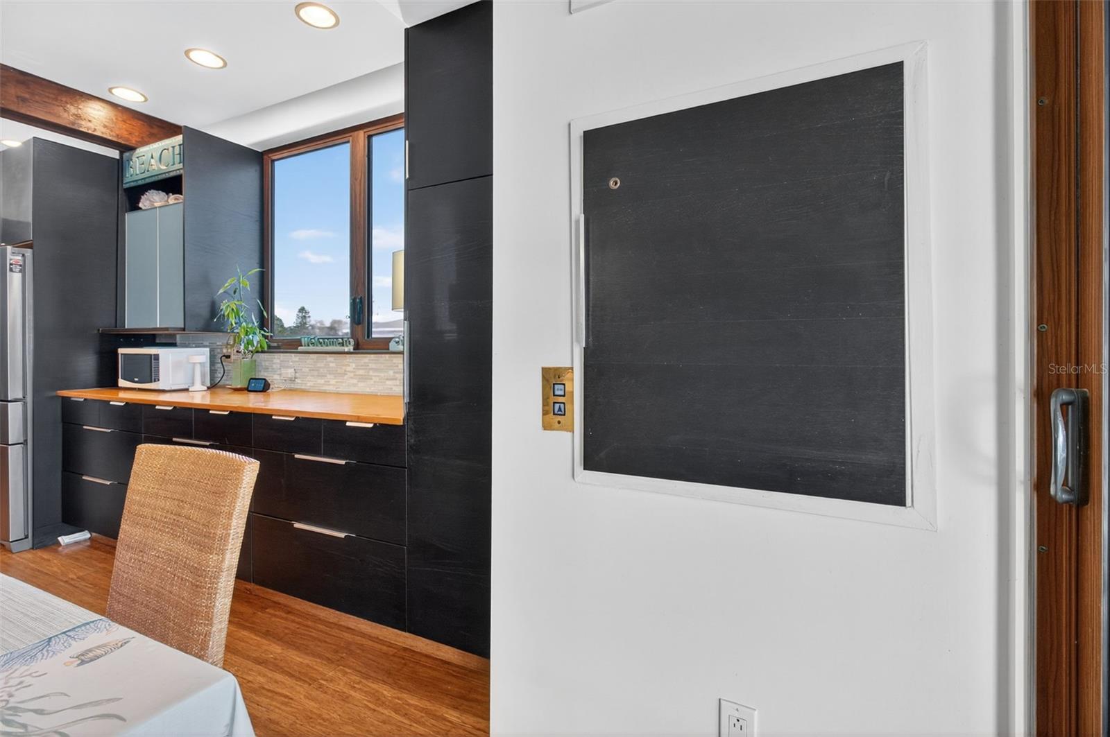 5659 SHORE BLVD S, GULFPORT, FL, 33707