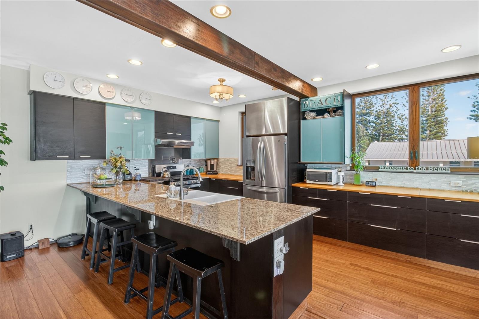 5659 SHORE BLVD S, GULFPORT, FL, 33707