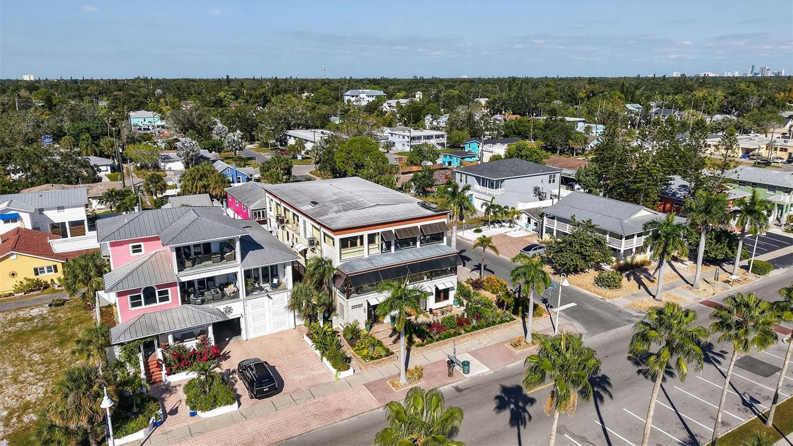 5659 SHORE BLVD S, GULFPORT, FL, 33707