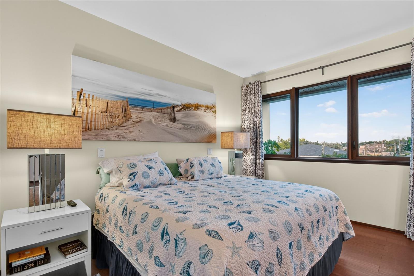 5659 SHORE BLVD S, GULFPORT, FL, 33707