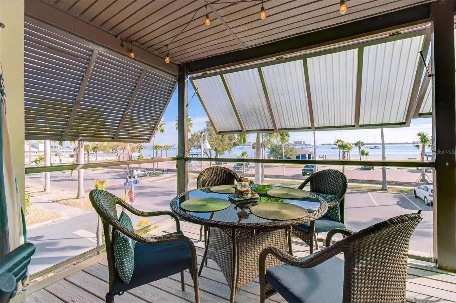 5659 SHORE BLVD S, GULFPORT, FL, 33707