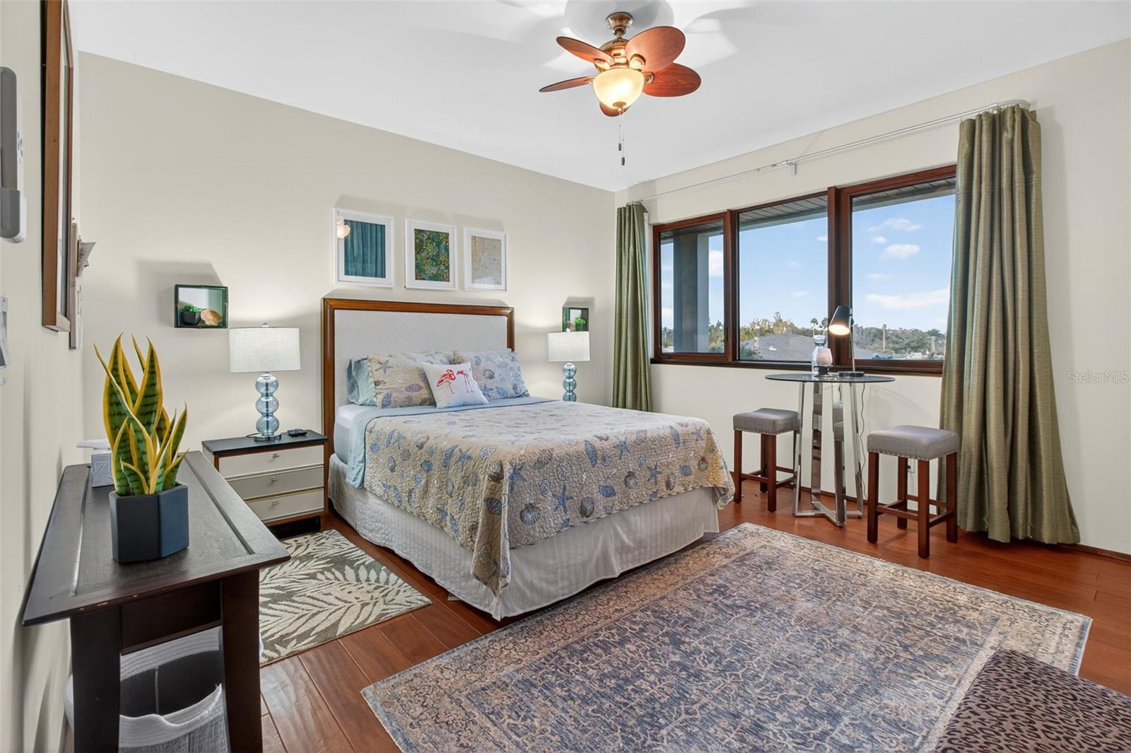 5659 SHORE BLVD S, GULFPORT, FL, 33707