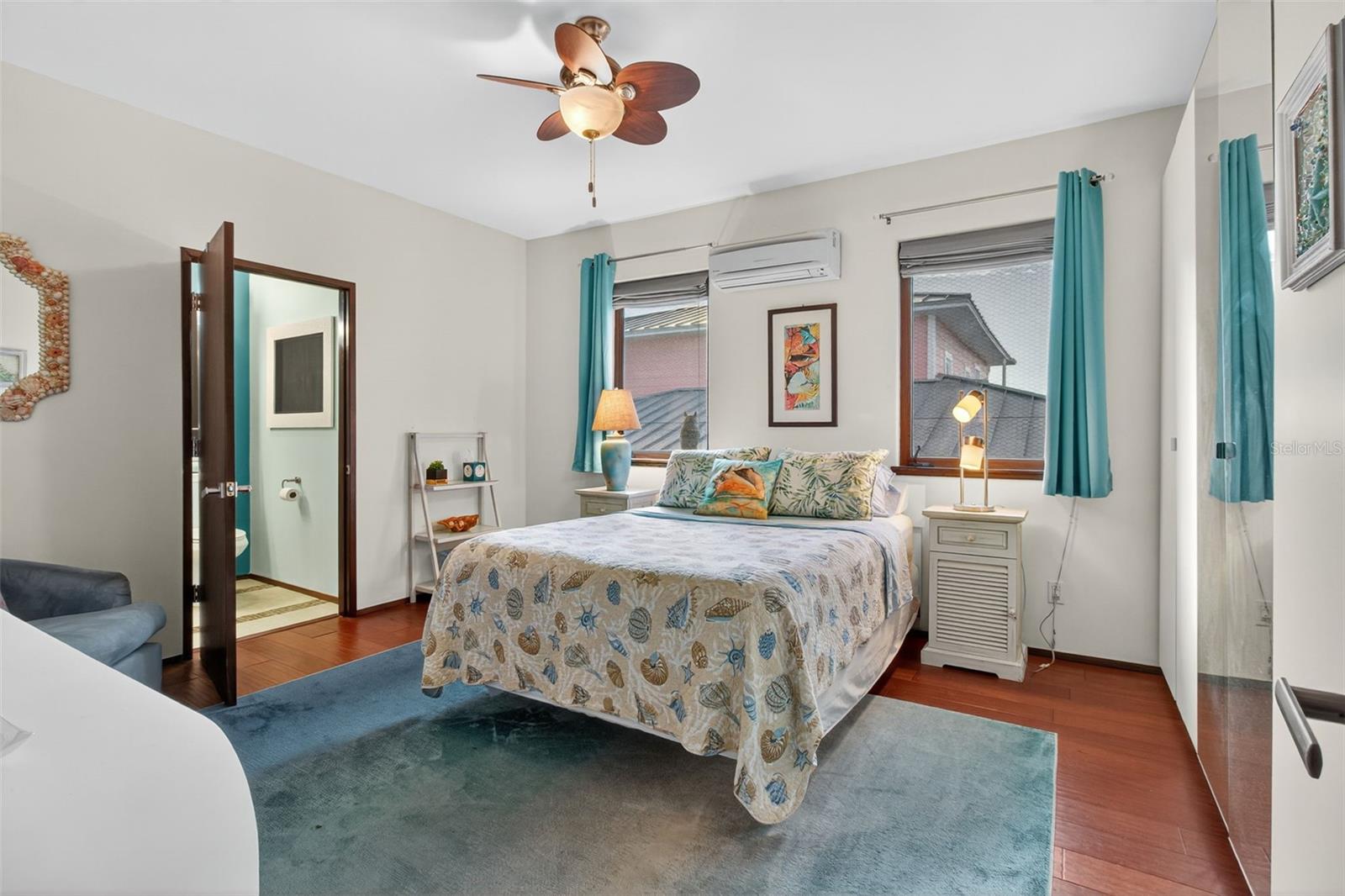 5659 SHORE BLVD S, GULFPORT, FL, 33707