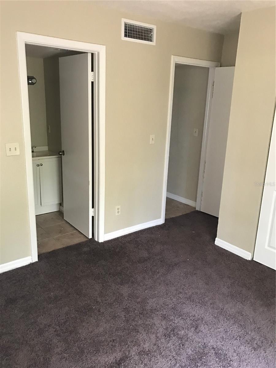 7101 E BANK DR #7101, TAMPA, FL, 33617