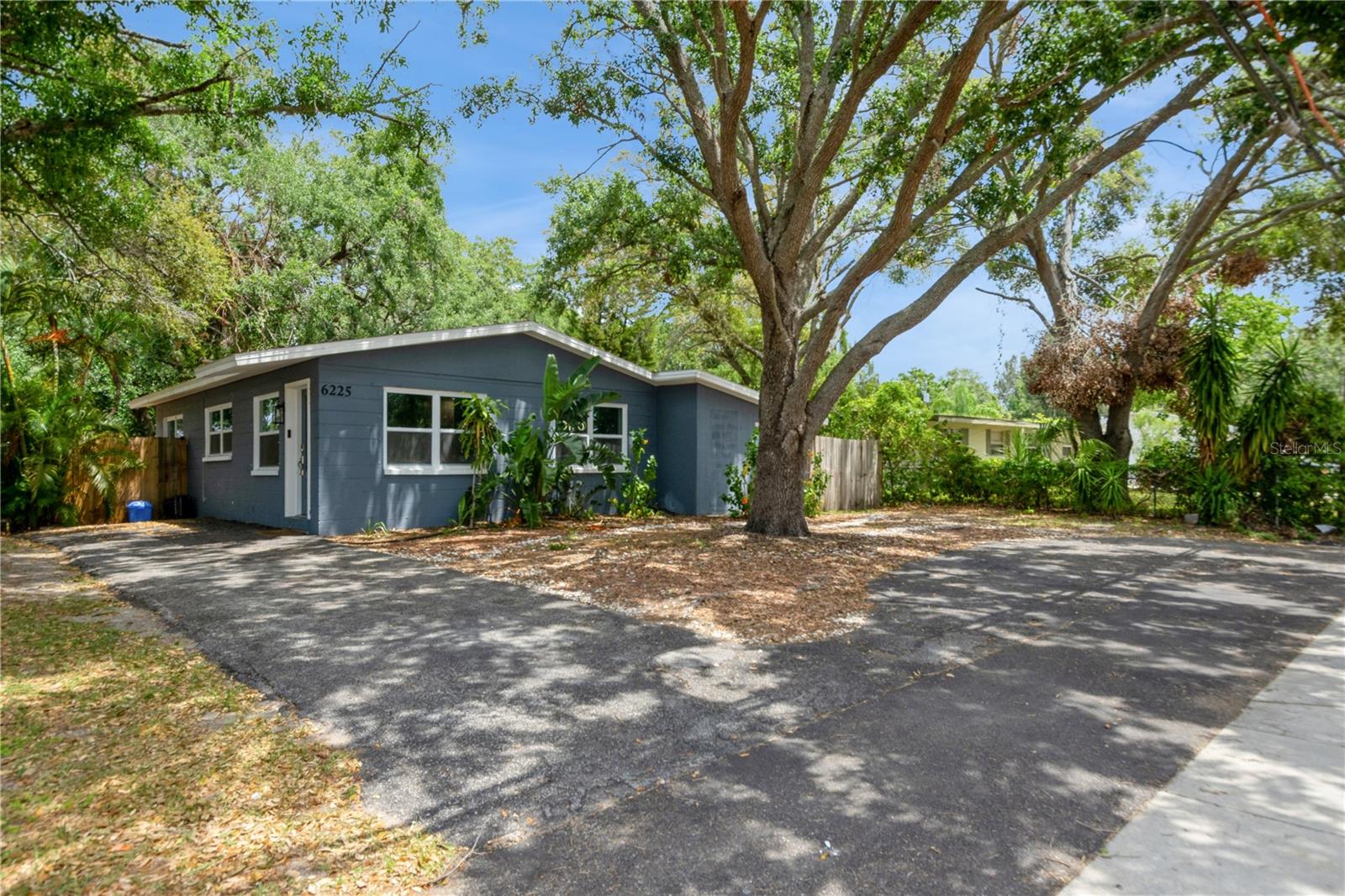 6225 76TH AVE N, PINELLAS PARK, FL, 33781