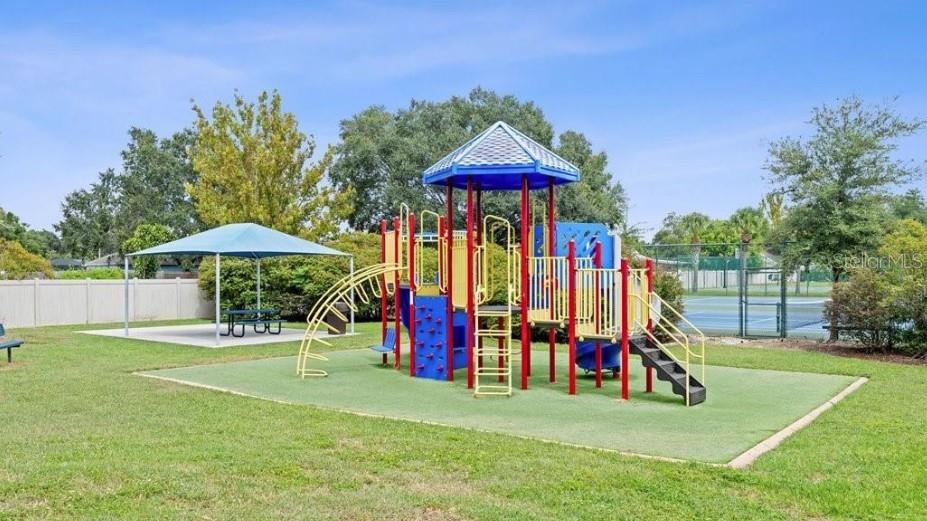 819 SANDY TRAIL PL, BRANDON, FL, 33511