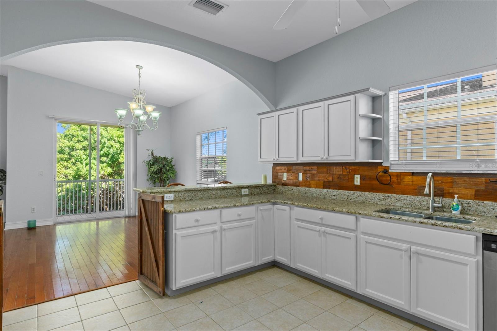 8229 GULF WAY, HUDSON, FL, 34667