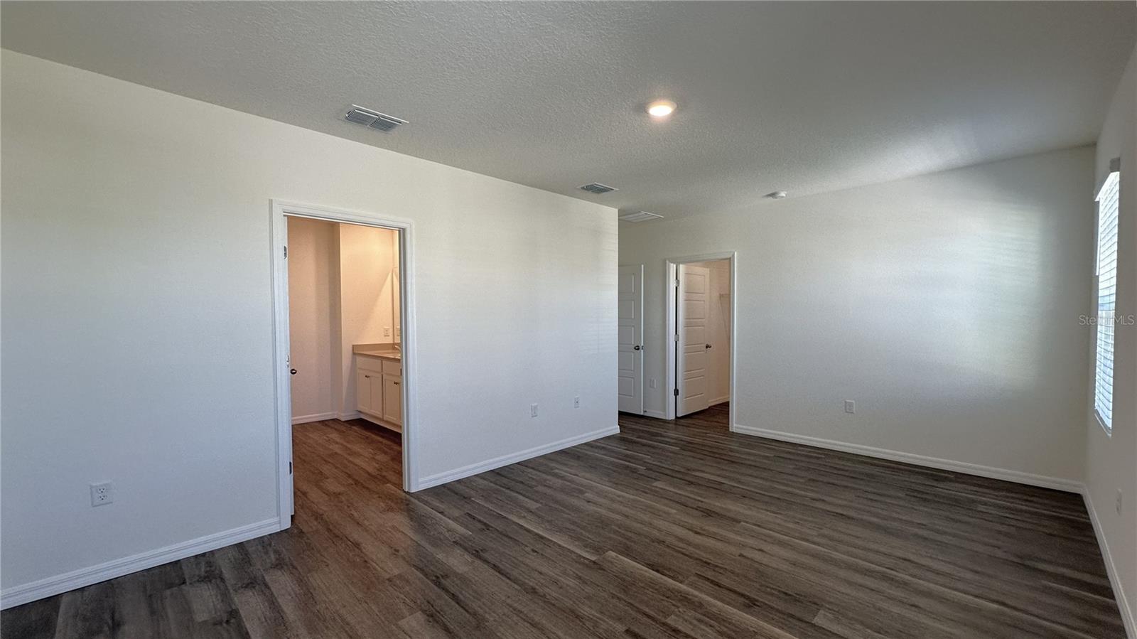 2505 RIBBON FALL AVE, DAVENPORT, FL, 33837