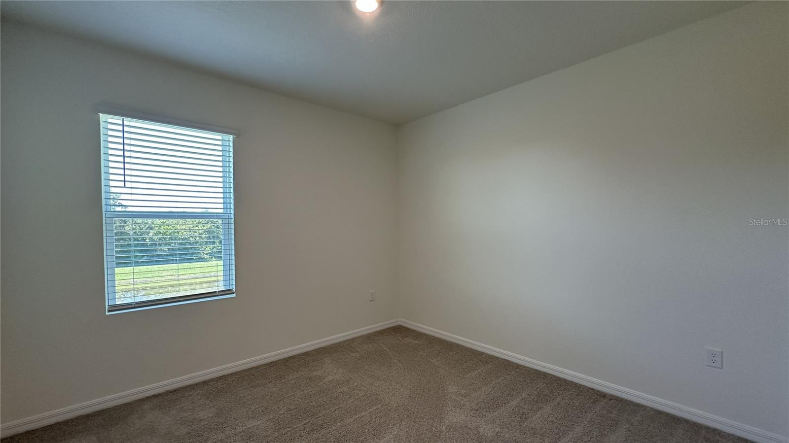 2505 RIBBON FALL AVE, DAVENPORT, FL, 33837