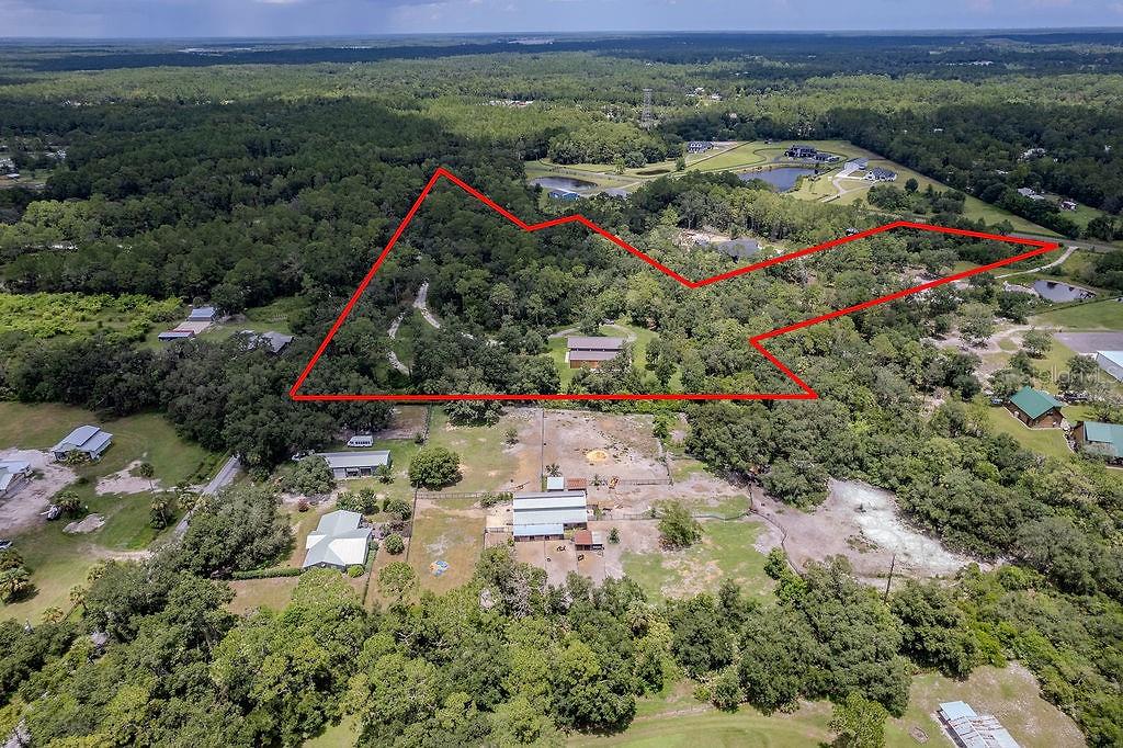 NS1086453 Property Photo