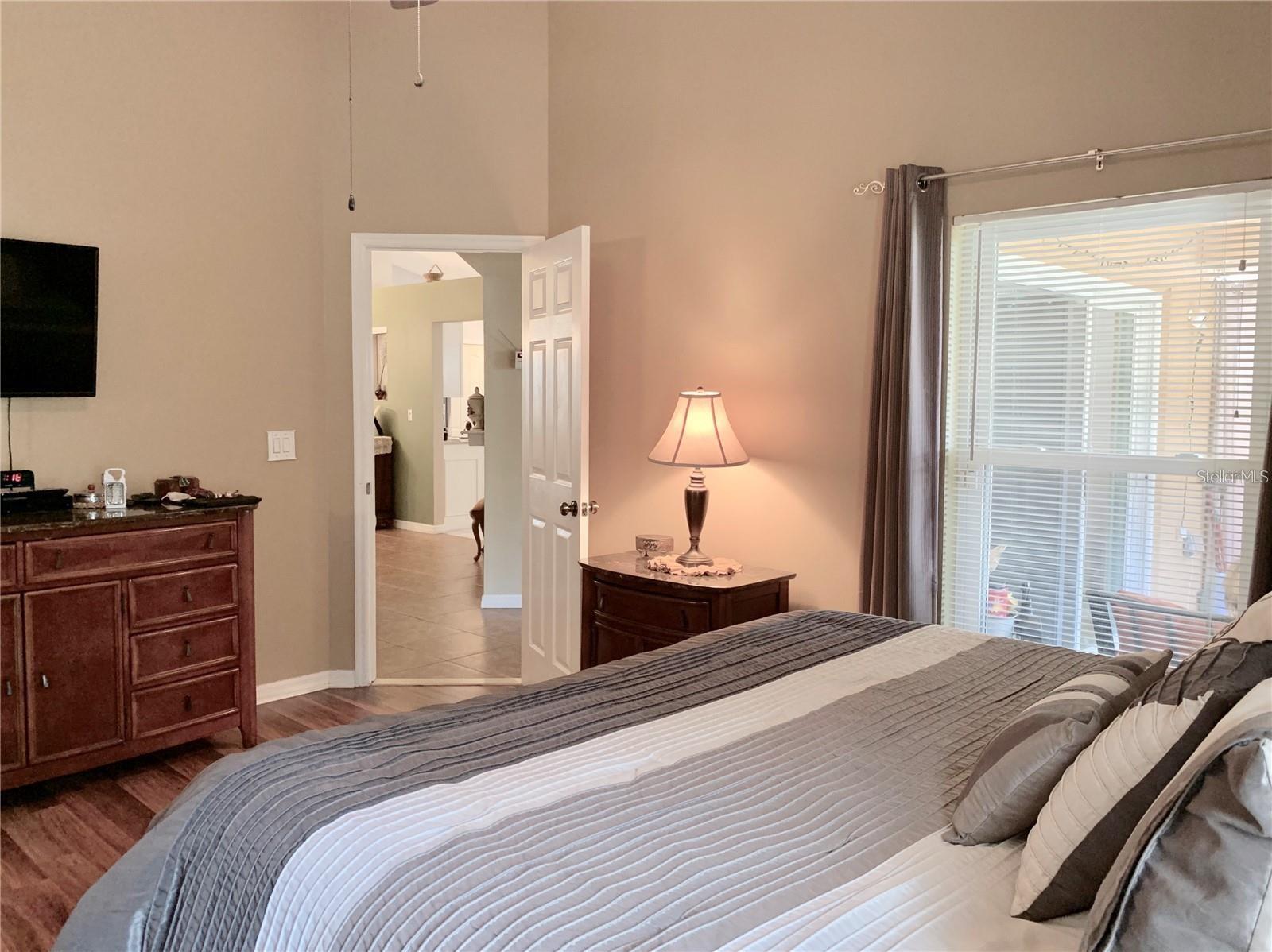 8553 MANASSAS RD, TAMPA, FL, 33635