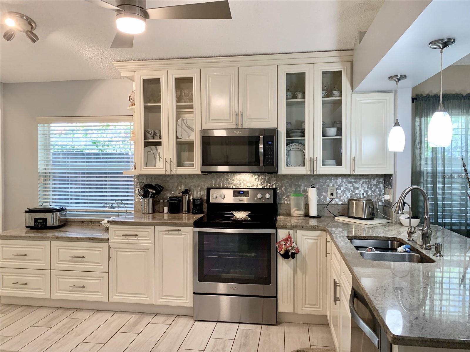 8553 MANASSAS RD, TAMPA, FL, 33635