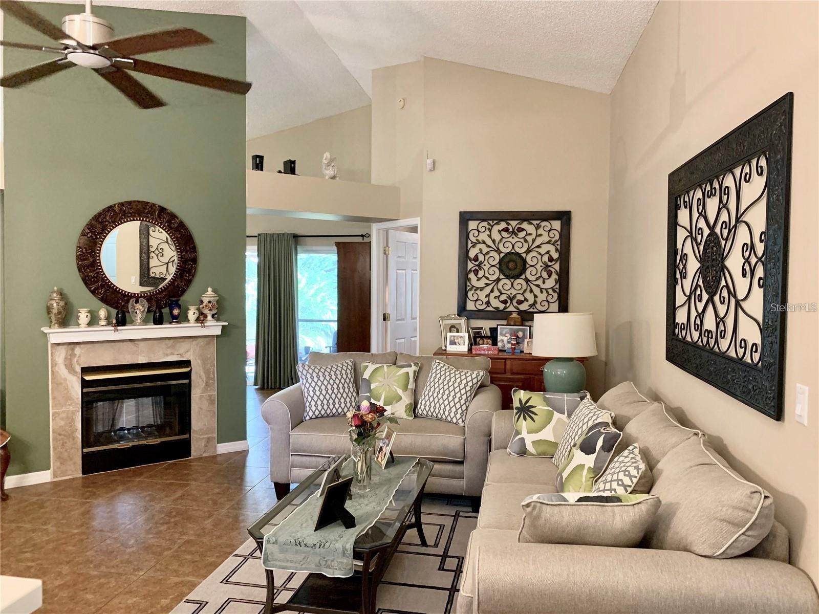 8553 MANASSAS RD, TAMPA, FL, 33635