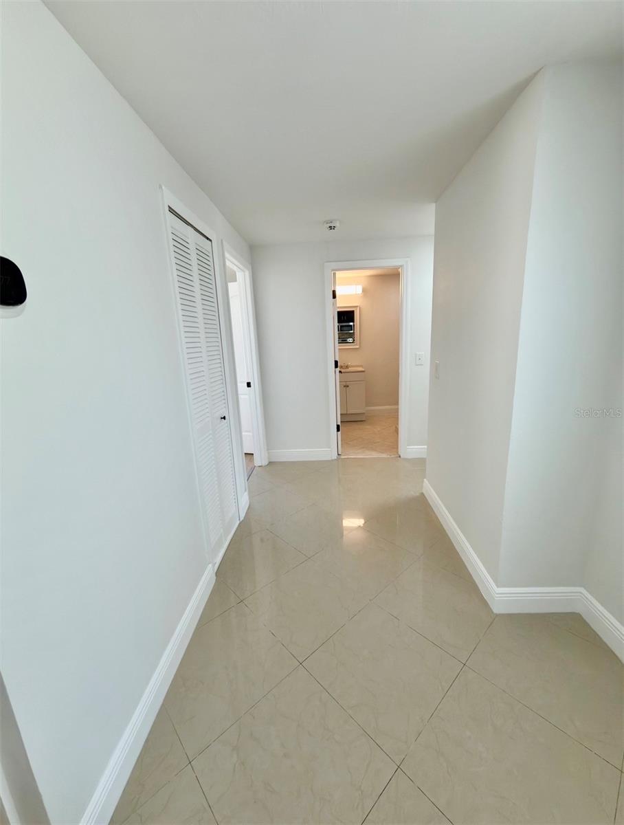 12336 CLOVERSTONE DR, TAMPA, FL, 33624