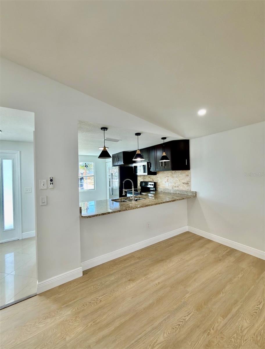 12336 CLOVERSTONE DR, TAMPA, FL, 33624