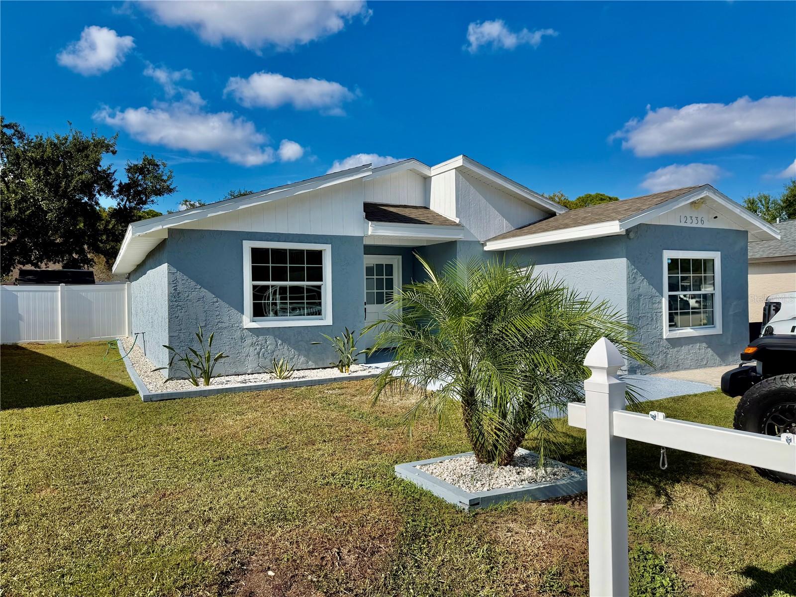 12336 CLOVERSTONE DR, TAMPA, FL, 33624