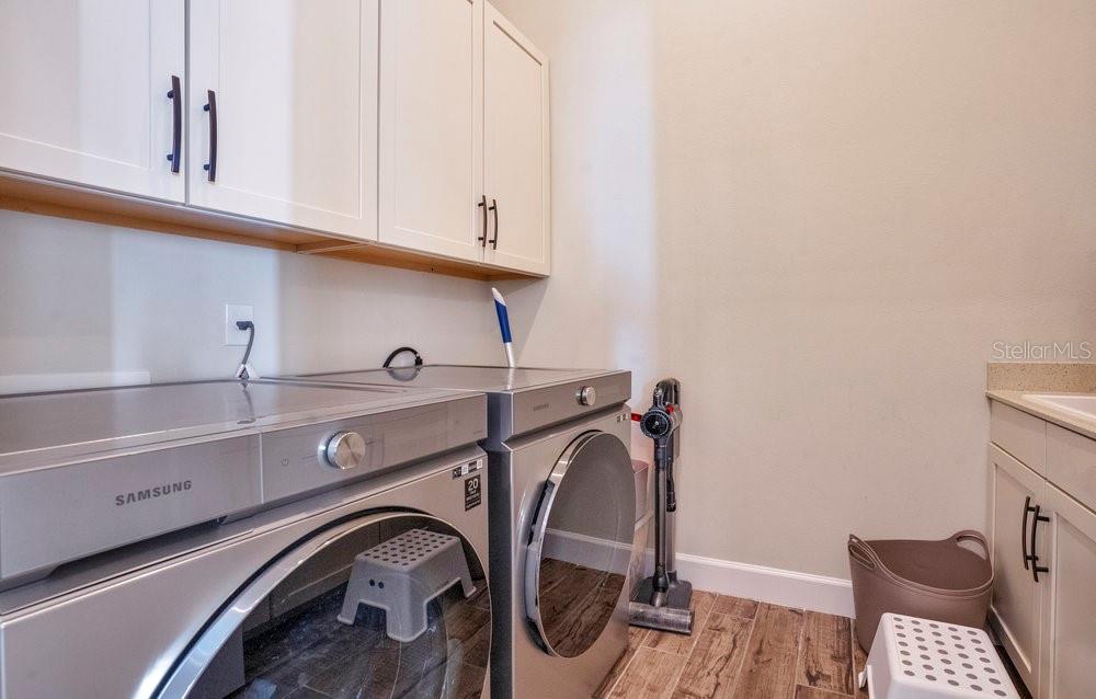 8394 VIA VITTORIA WAY, ORLANDO, FL, 32819