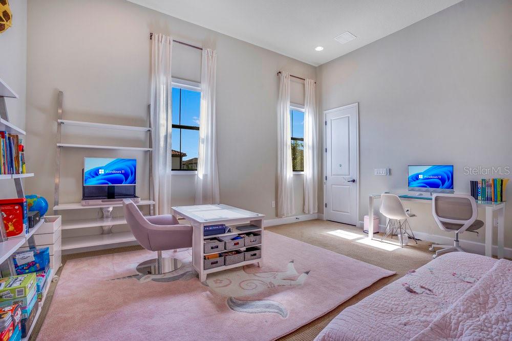 8394 VIA VITTORIA WAY, ORLANDO, FL, 32819