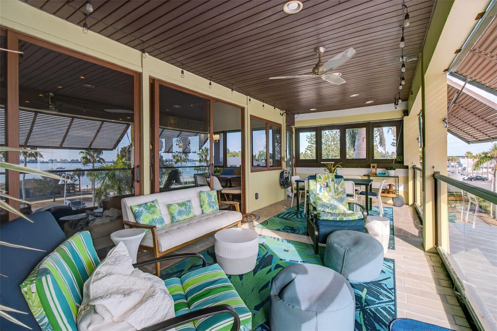 5659 SHORE BLVD S, GULFPORT, FL, 33707