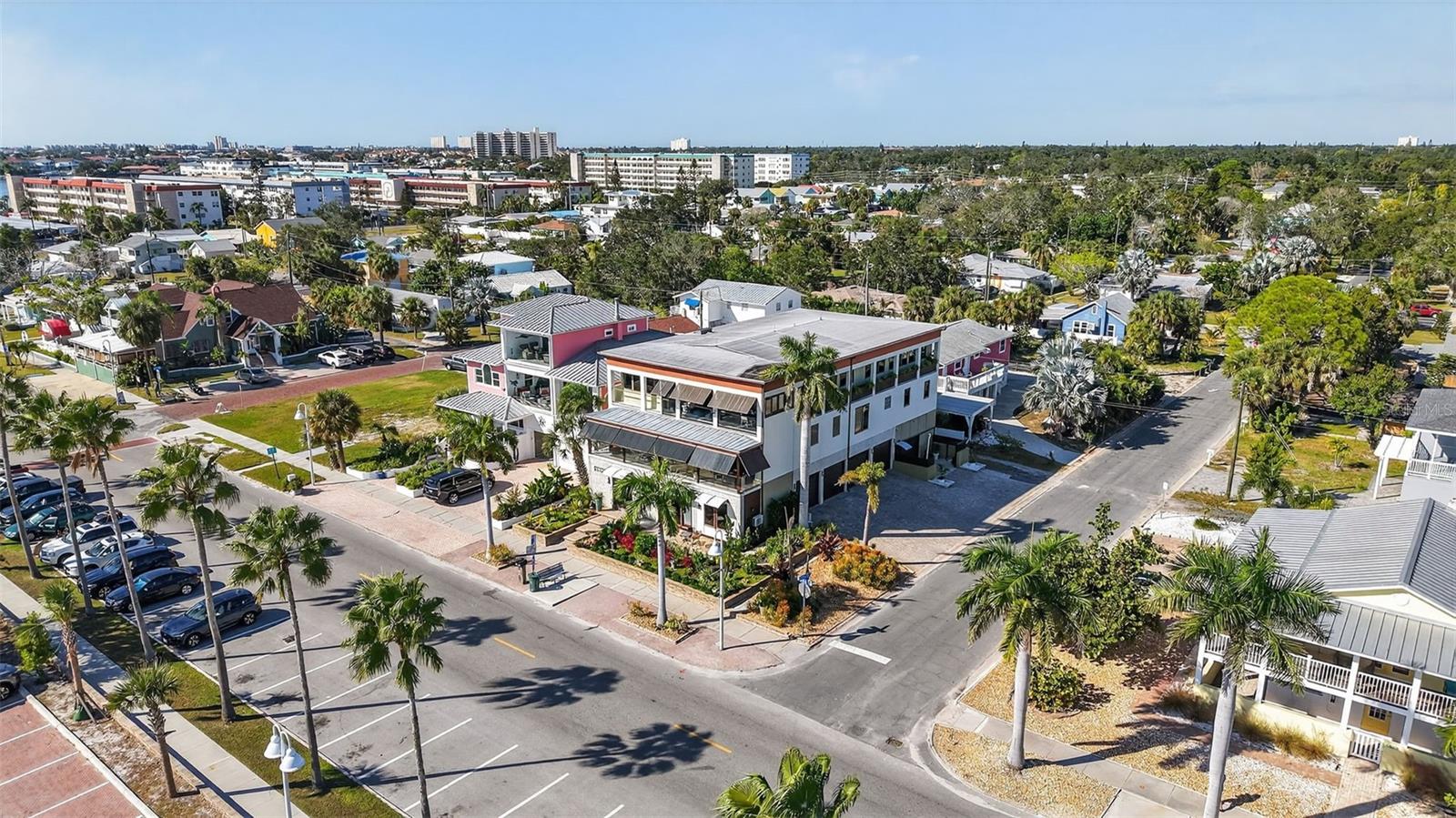 5659 SHORE BLVD S, GULFPORT, FL, 33707