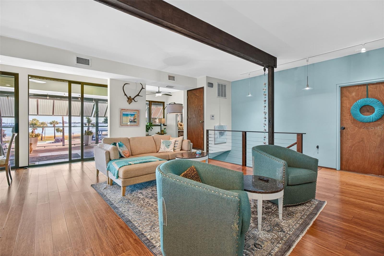 5659 SHORE BLVD S, GULFPORT, FL, 33707