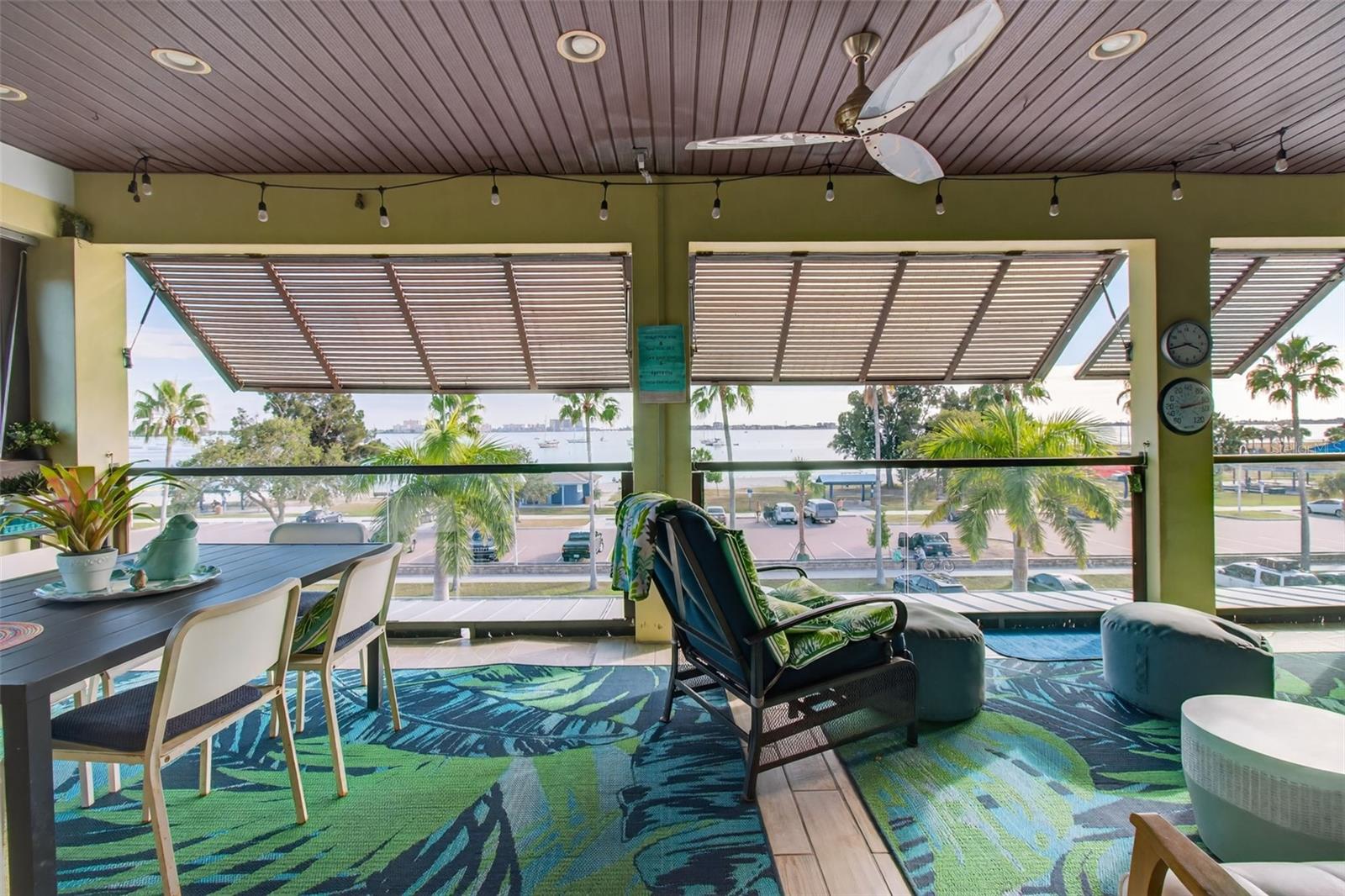 5659 SHORE BLVD S, GULFPORT, FL, 33707