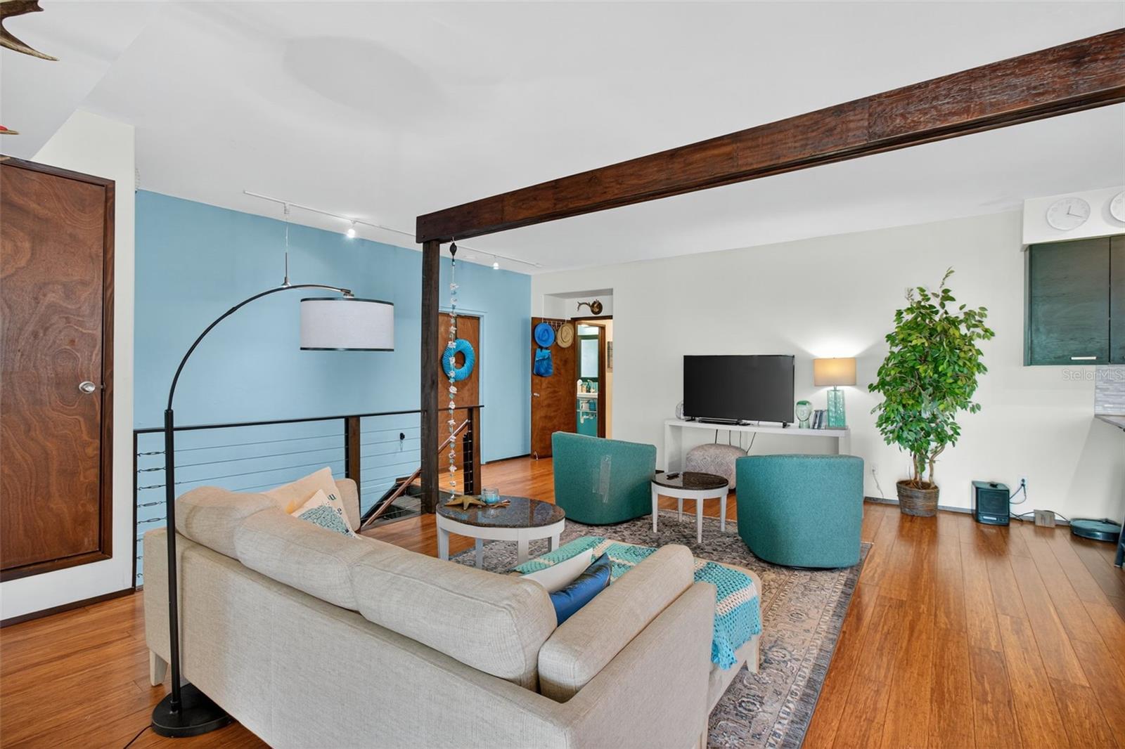 5659 SHORE BLVD S, GULFPORT, FL, 33707