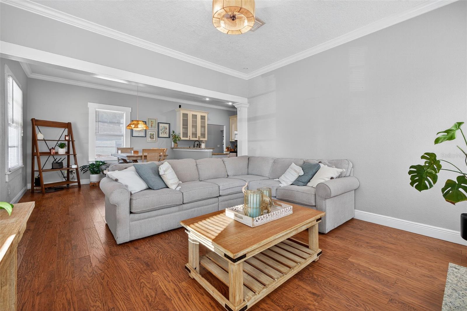 5911 N HIGHLAND AVE, TAMPA, FL, 33604