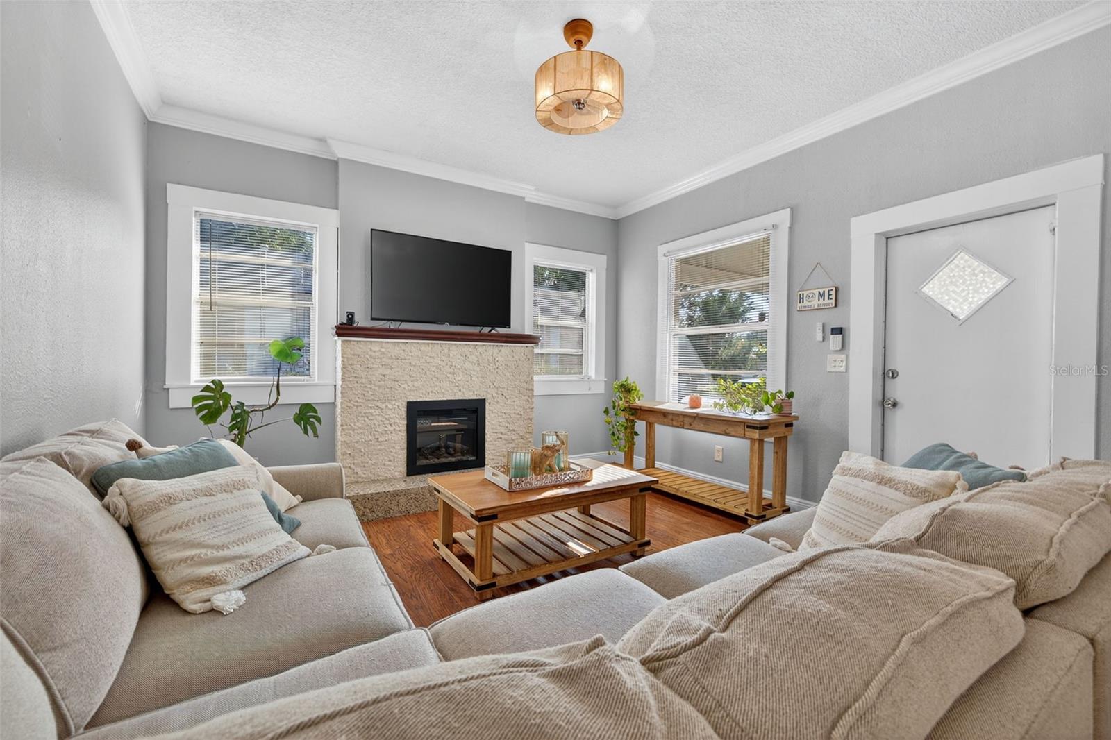 5911 N HIGHLAND AVE, TAMPA, FL, 33604