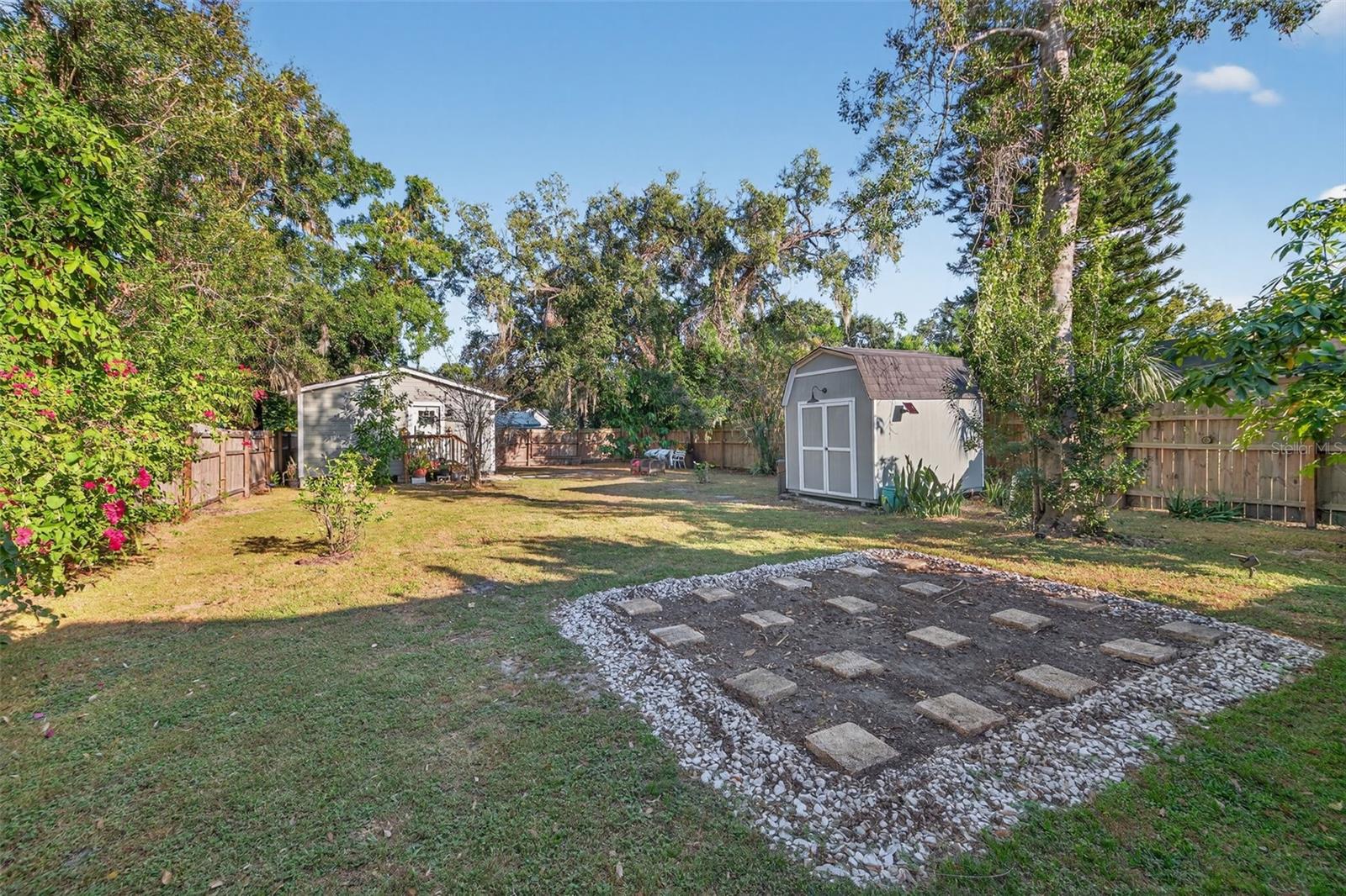 5911 N HIGHLAND AVE, TAMPA, FL, 33604