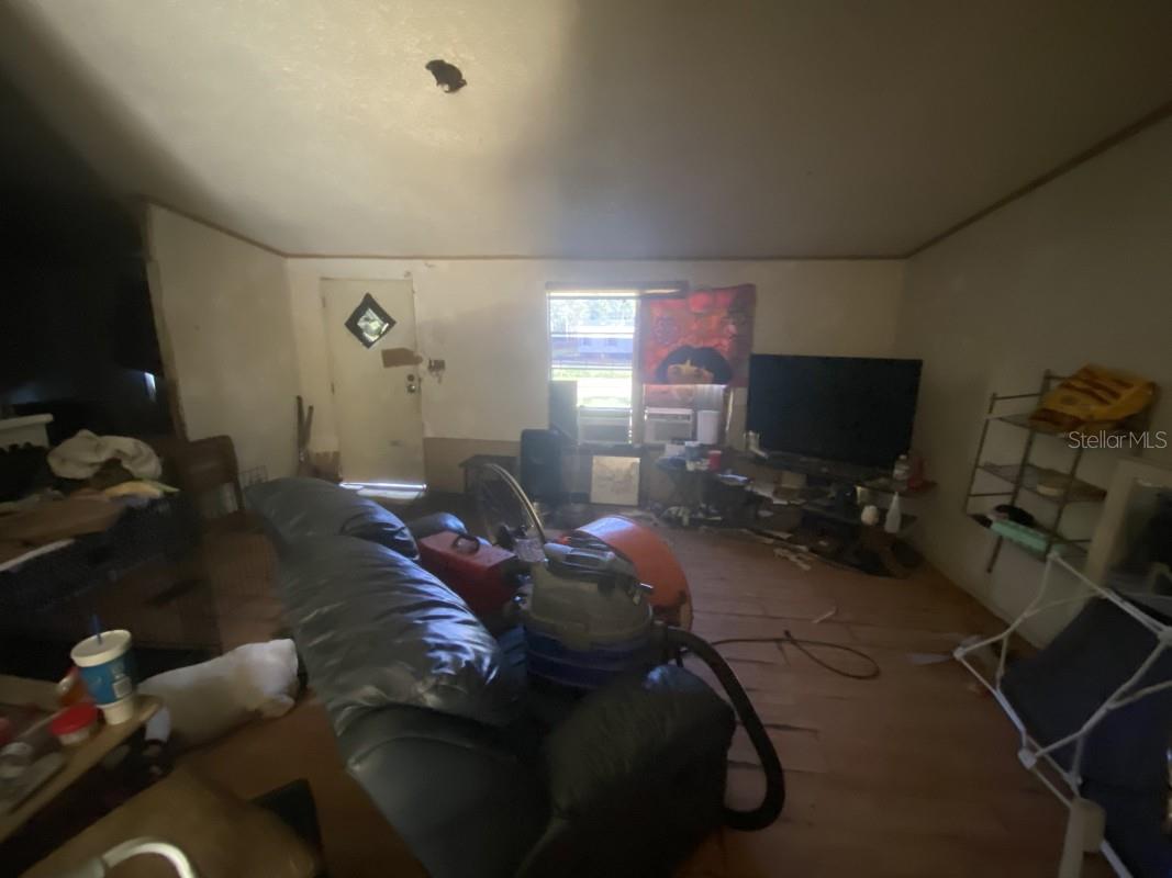 1138 SAINT NICHOLAS AVE, CHRISTMAS, FL, 32709