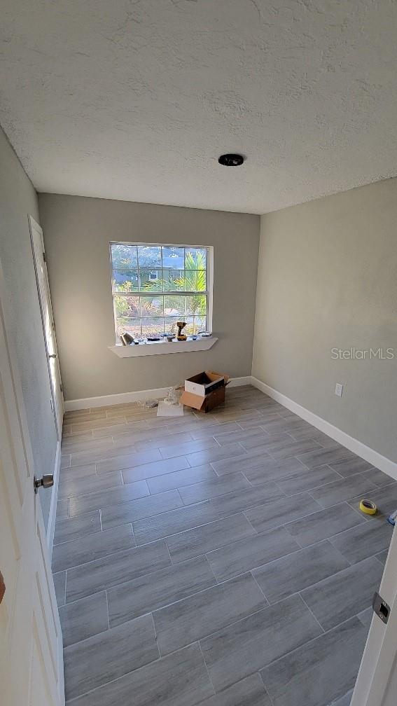 4715 W WALLCRAFT AVE, TAMPA, FL, 33611