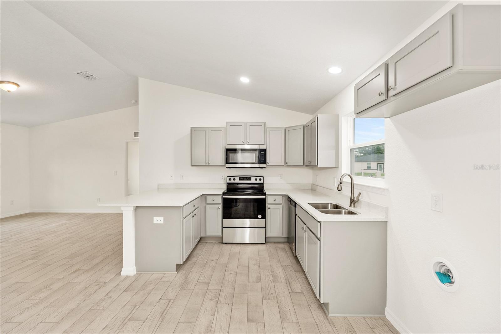 128 PINE TRCE, OCALA, FL, 34472