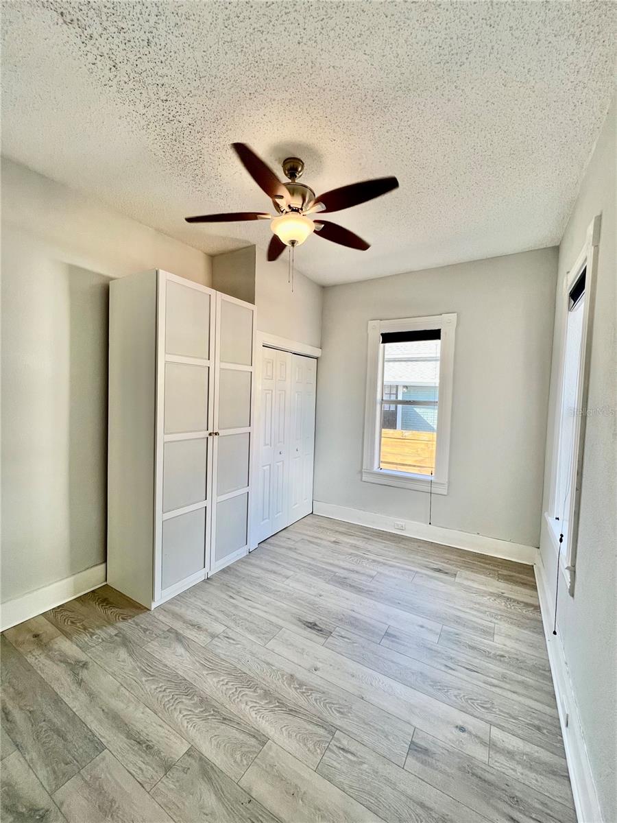 111 W AMELIA AVE, TAMPA, FL, 33602