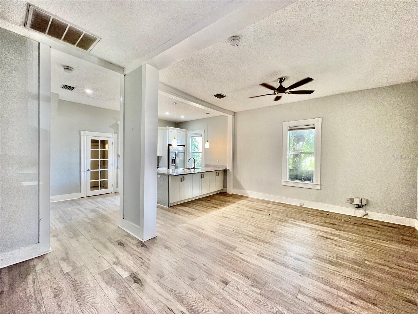 111 W AMELIA AVE, TAMPA, FL, 33602