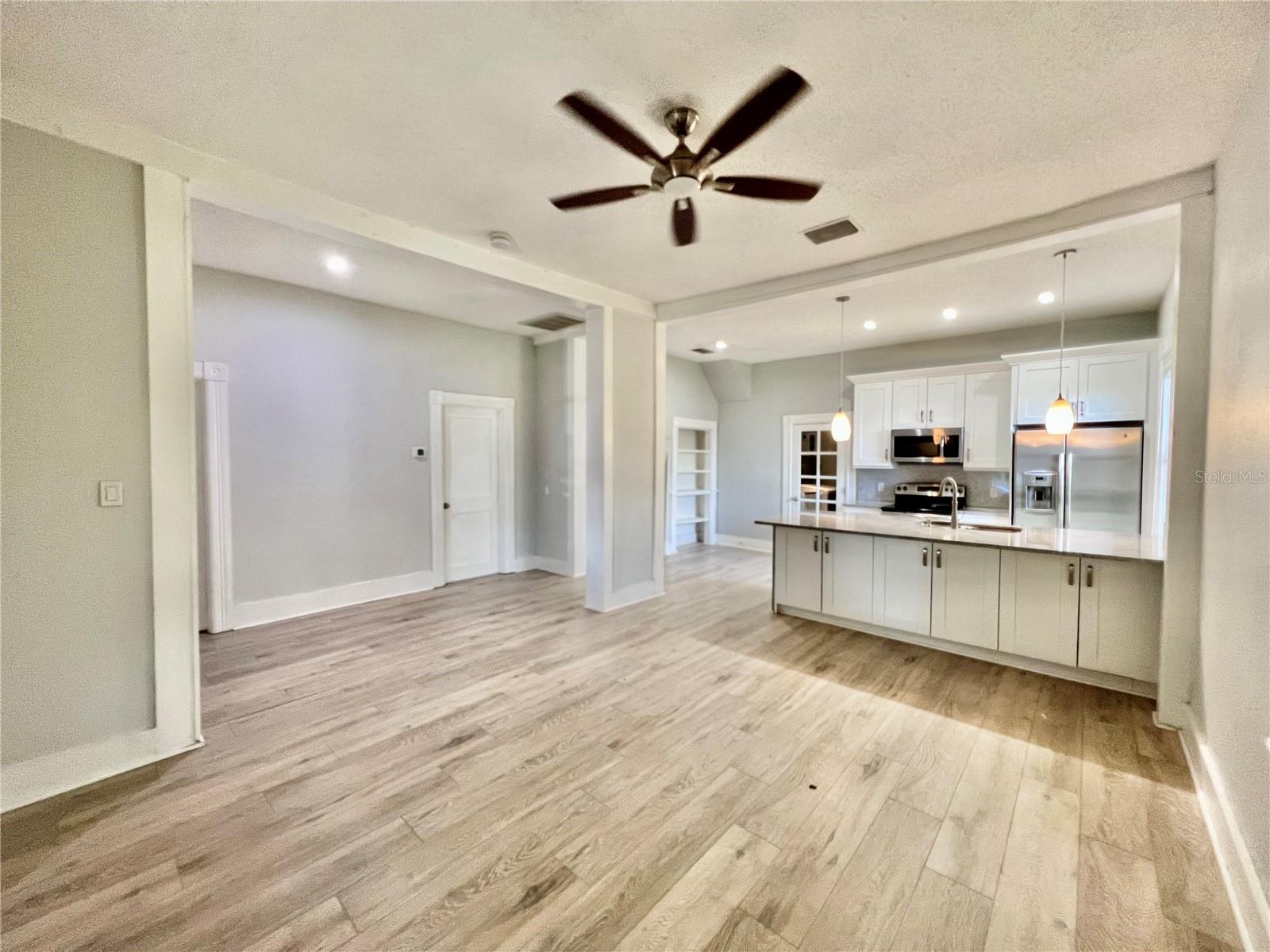 111 W AMELIA AVE, TAMPA, FL, 33602