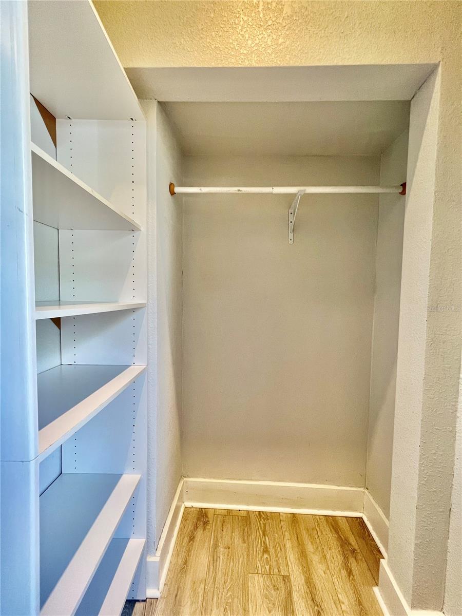 111 W AMELIA AVE, TAMPA, FL, 33602